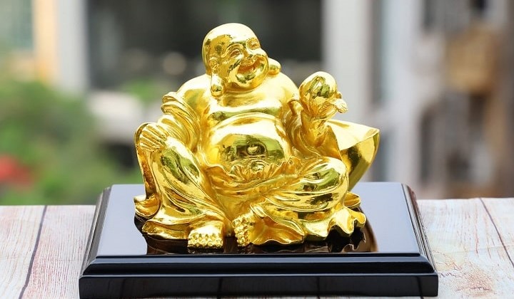 Tượng Phật Di Lặc mạ vàng quà tặng Phận giáo ấn tượng