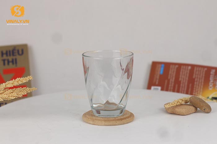 Ly bầu xoắn trung giá rẻ được cung cấp sỉ số lượng lớn bởi Vinaly.vn