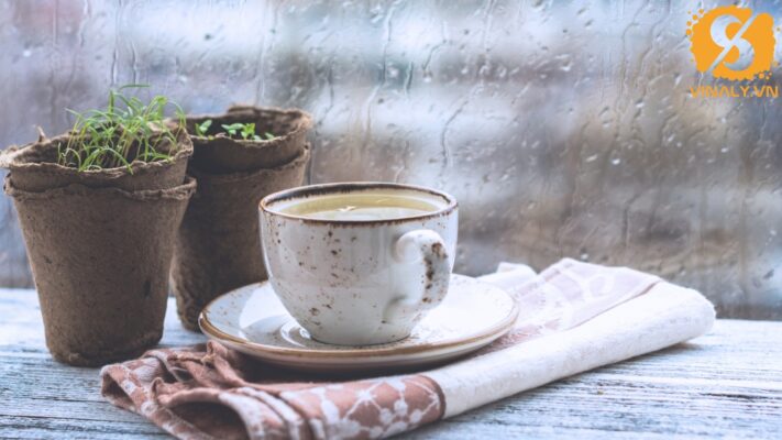 cách tẩy trắng cốc chén