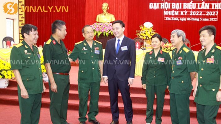 2 ý nghĩa và cách đeo kỷ niệm chương cho Cựu chiến binh 5 cách đeo kỷ niệm chương