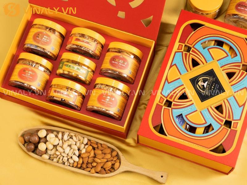 Quà tết tặng nhân viên