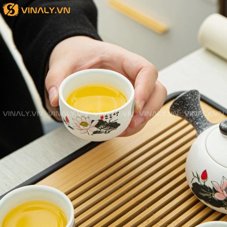 LIÊN TÂM - BỘ ẤM TRÀ MINI HOẠ TIẾT HOA SEN THANH LỊCH 14 Ấm trà mini hoa sen