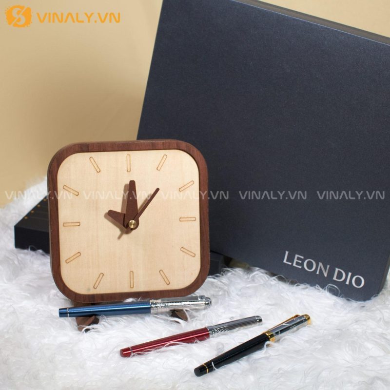 ĐỒNG HỒ DECOR VUÔNG - ĐỒNG HỒ GỖ TREO TƯỜNG PHONG CÁCH 8 ĐỒNG HỒ DECOR VUÔNG - ĐỒ HỒ GỖ TREO TƯỜNG TINH TẾ