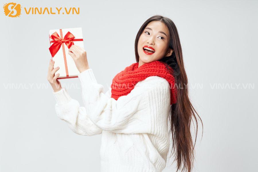 Nên Tặng Gì Cho Bạn Gái Vào Ngày Kỷ Niệm? 1 Nên Tặng Gì Cho Bạn Gái Vào Ngày Kỷ Niệm