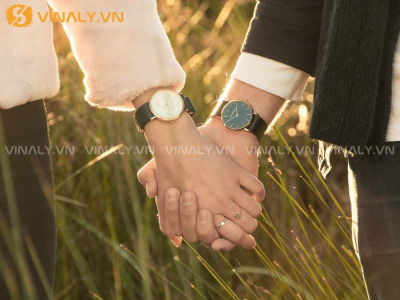 Nên Tặng Gì Cho Bạn Gái Vào Ngày Kỷ Niệm? 2 Quà tặng kỷ niệm tình yêu