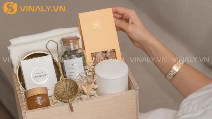 Bộ quà tặng VIP – Dành riêng cho khách hàng cao cấp 2 Cách chọn quà phù hợp với tệp khách hàng cao cấp