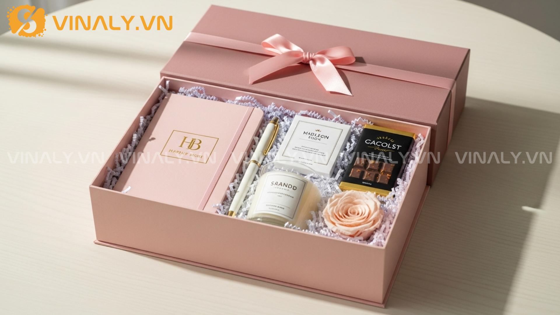 Quà tặng đối tác doanh nghiệp 20/10 sang trọng 4 Hộp quà doanh nghiệp trọn gói (Luxury Box / Happy Box)