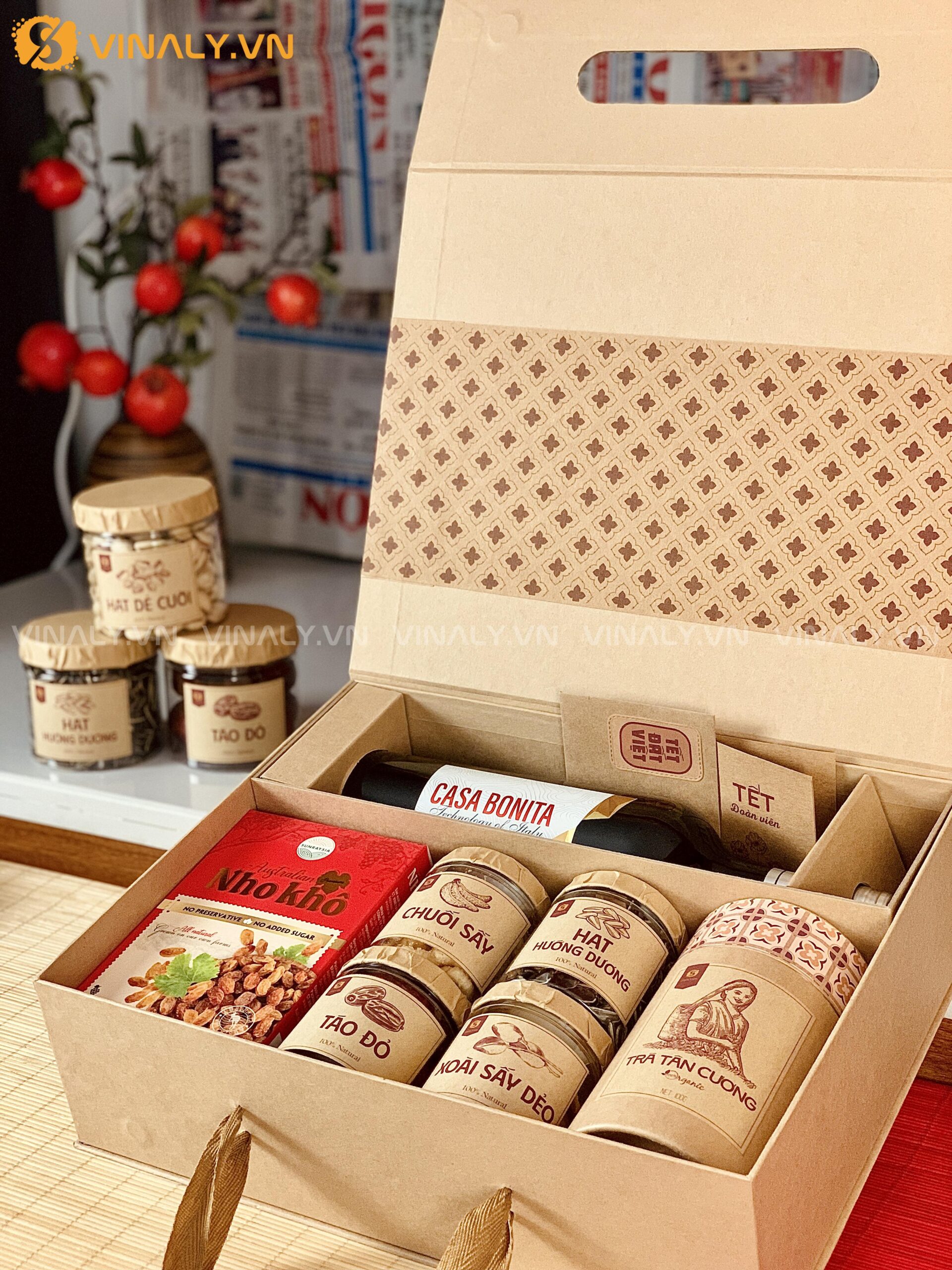 SQT-DV-03-01 | SET ĐOÀN VIÊN 3 - QUÀ TẾT CÔNG TY SANG TRỌNG 3 SQT-DV-03-01 SET ĐOÀN VIÊN 3 - QUÀ TẾT CÔNG TY SANG TRỌNG