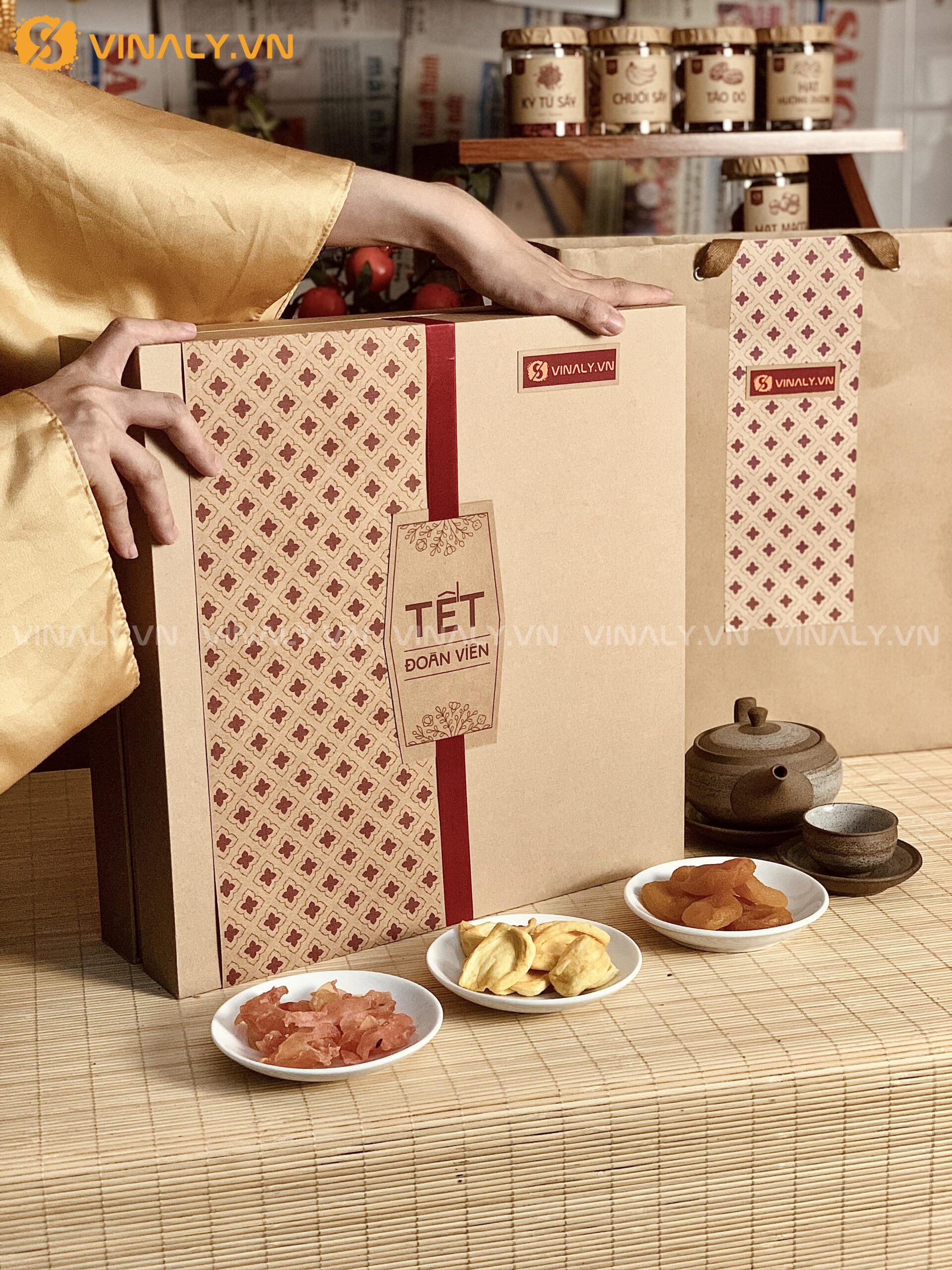 SQT-DV-04-01 SET ĐOÀN VIÊN 4 - HỘP QUÀ TẾT ĐẲNG CẤP KHÁC BIỆT