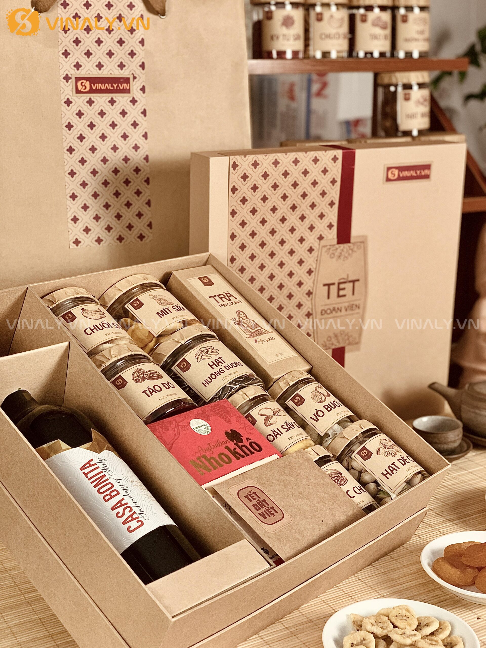SQT-DV-04-01 SET ĐOÀN VIÊN 4 - HỘP QUÀ TẾT ĐẲNG CẤP KHÁC BIỆT