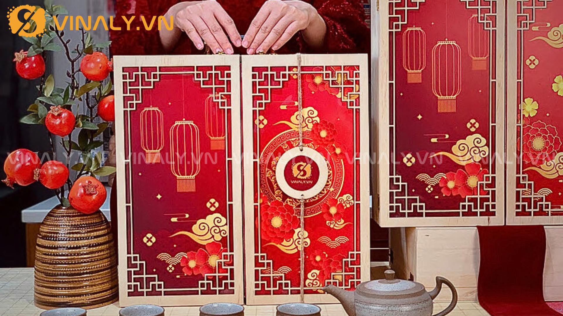 Vì sao doanh nghiệp nên chọn hộp quà rượu vang tại VINALY?