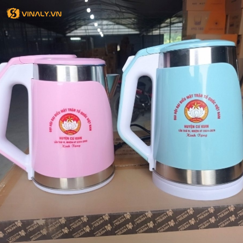 Ấm siêu tốc in logo là món quà gia dụng thiết thực