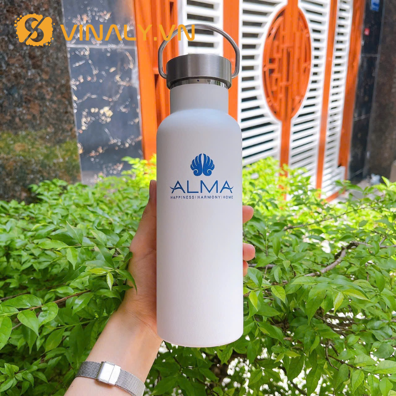 Bình giữ nhiệt quà tặng in logo được nhiều công ty quà tặng doanh nghiệp lựa chọn