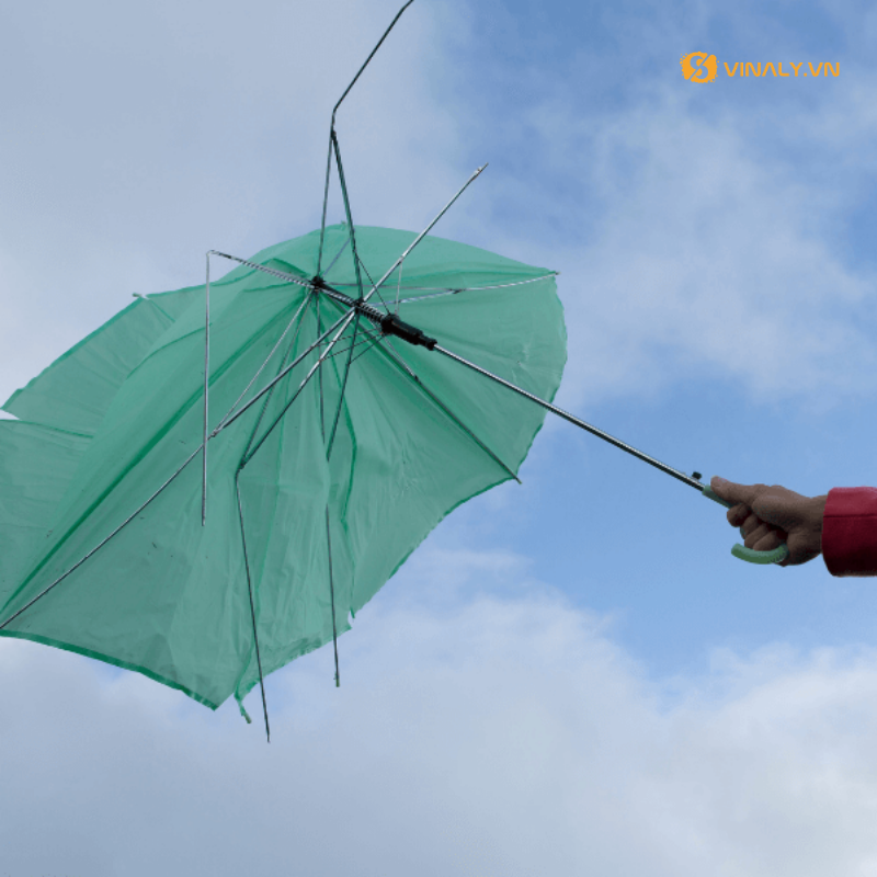 Tuyệt Chiêu Sửa Ô Dù Cầm Tay Tại Nhà - Địa Chỉ Sửa Chữa Ô Dù Cầm Tay TPHCM Uy Tín 7 Dù bị hư nghiêm trọng, phức tạp thì nên mang đến sửa ở cửa hàng chuyên nghiệp