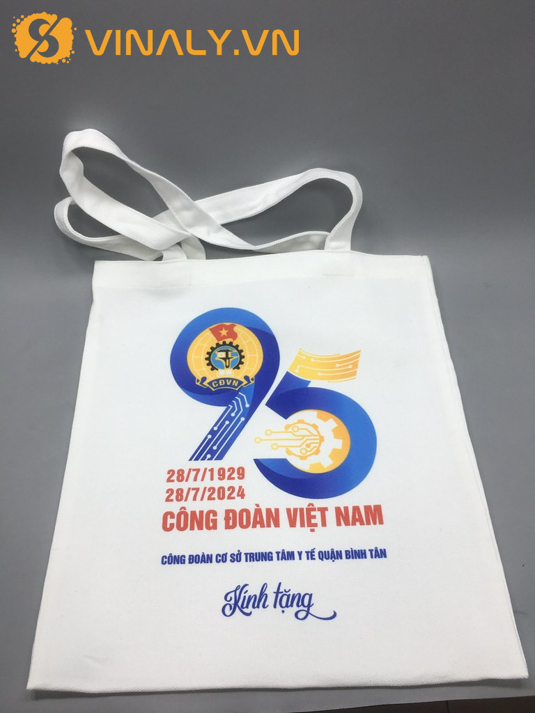 Túi vải giúp doanh nghiệp tạo hình ảnh tích cực trên thị trường