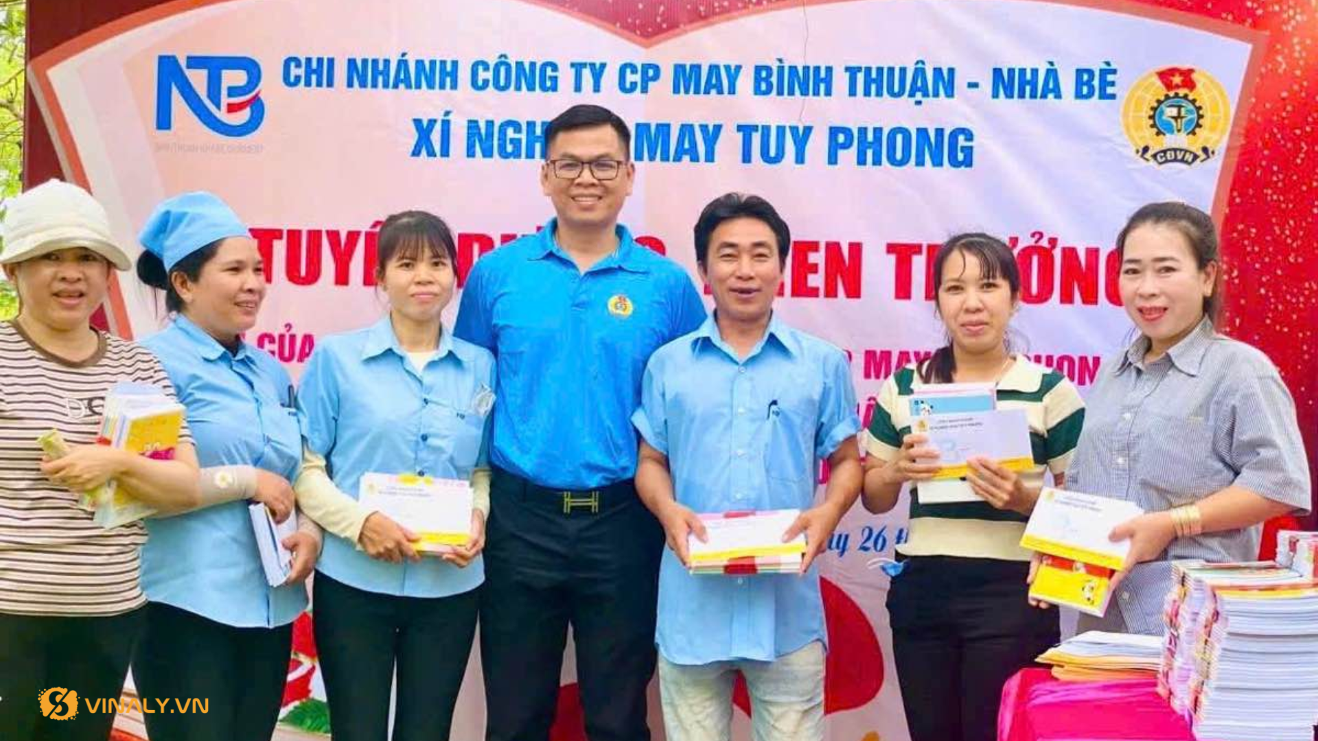 TOP 10 Thông Tin Công Đoàn Quan Trọng Công Đoàn Viên Cần Nắm Rõ 4 Định nghĩa công đoàn cơ sở là thông tin công đoàn mà nhiều người quan tâm