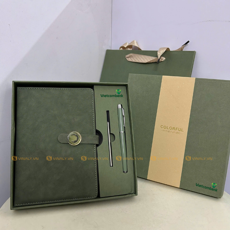 Sổ da kèm bút làm quà tặng đối tác VIP, cấp quản lý