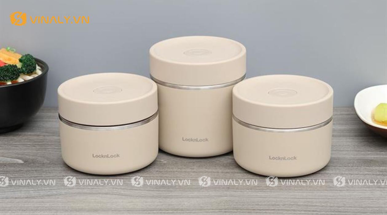 Hộp cơm Lock&Lock được đánh giá cao nhờ độ bền, tính an toàn